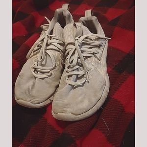 Men's Size 9 Under Armor Shoes